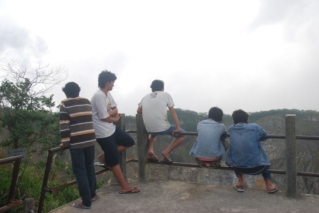 puncak gununung mahawu